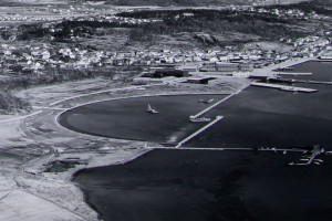 Bilde av Småbåthavna  -  Flyfoto fra  1953